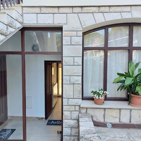 Stone-wood Apartment Kiwi Rabac Zewnętrze zdjęcie
